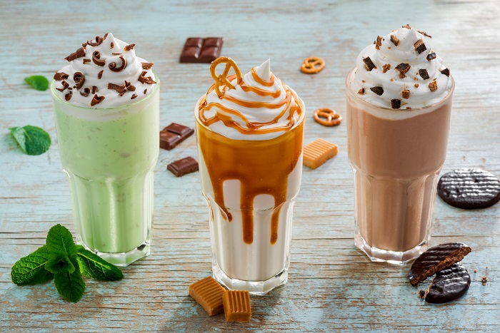Luxurious,Decoration,Of,Different,Milkshakes:,Chocolate,Chips,,Cookie,Crumbles,,Cracknel,